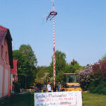 2011_Maibaum aufstellen